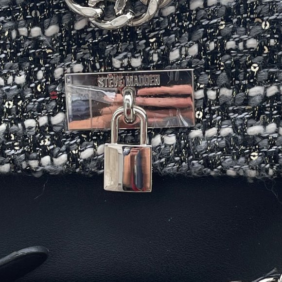 Steve Madden Tulsa Chain Crossbody Bag - Picture 5 of 10